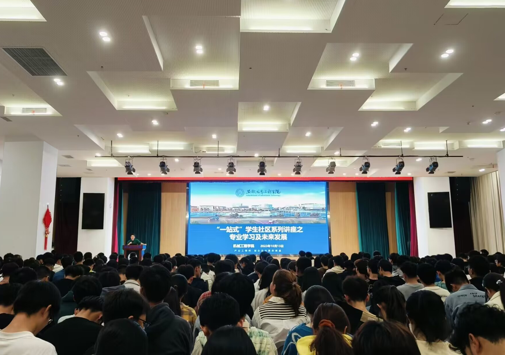 图片.jpg 图片.jpg