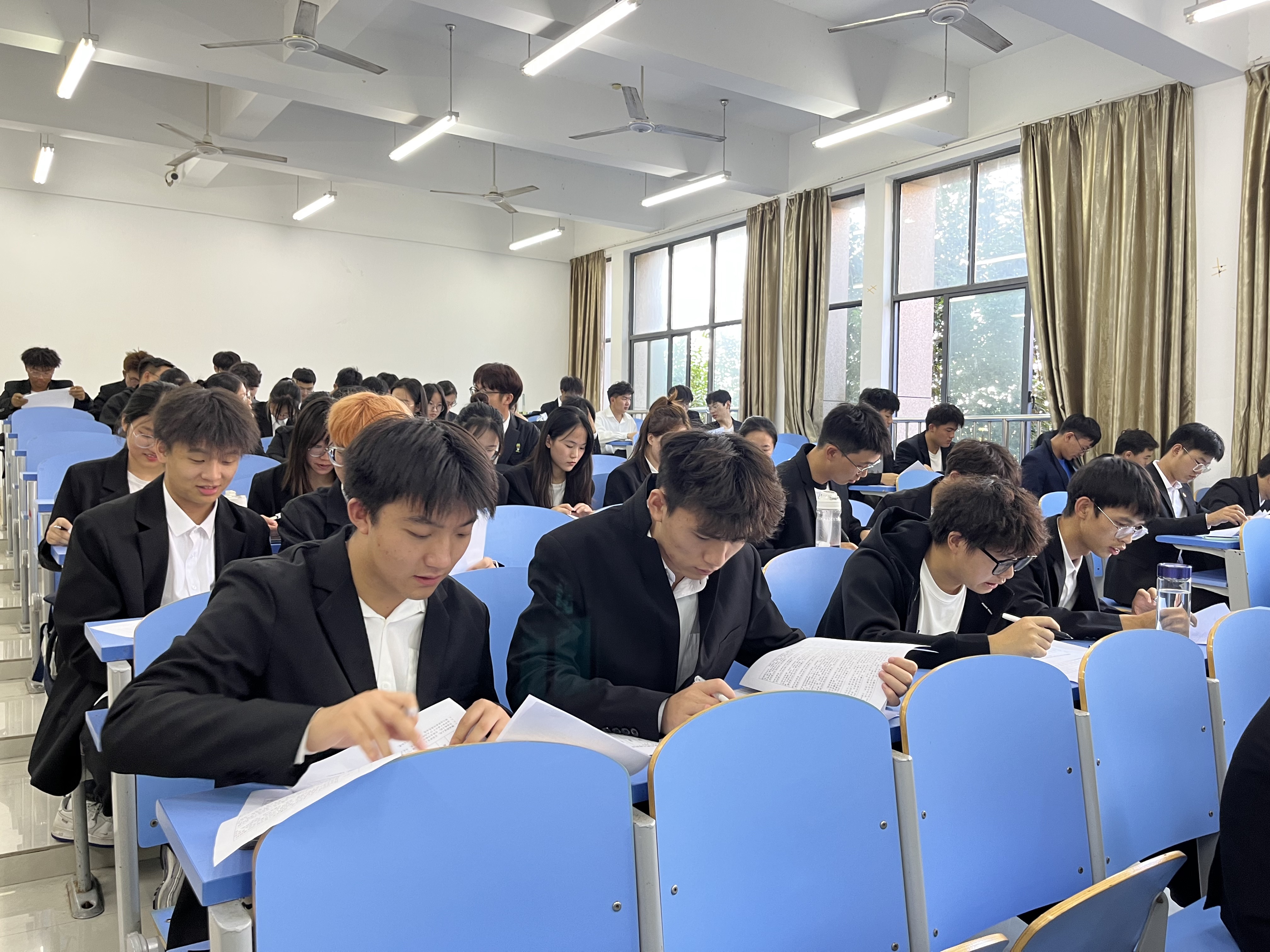 QQ图片20231026221459.jpg QQ图片20231026221459.jpg