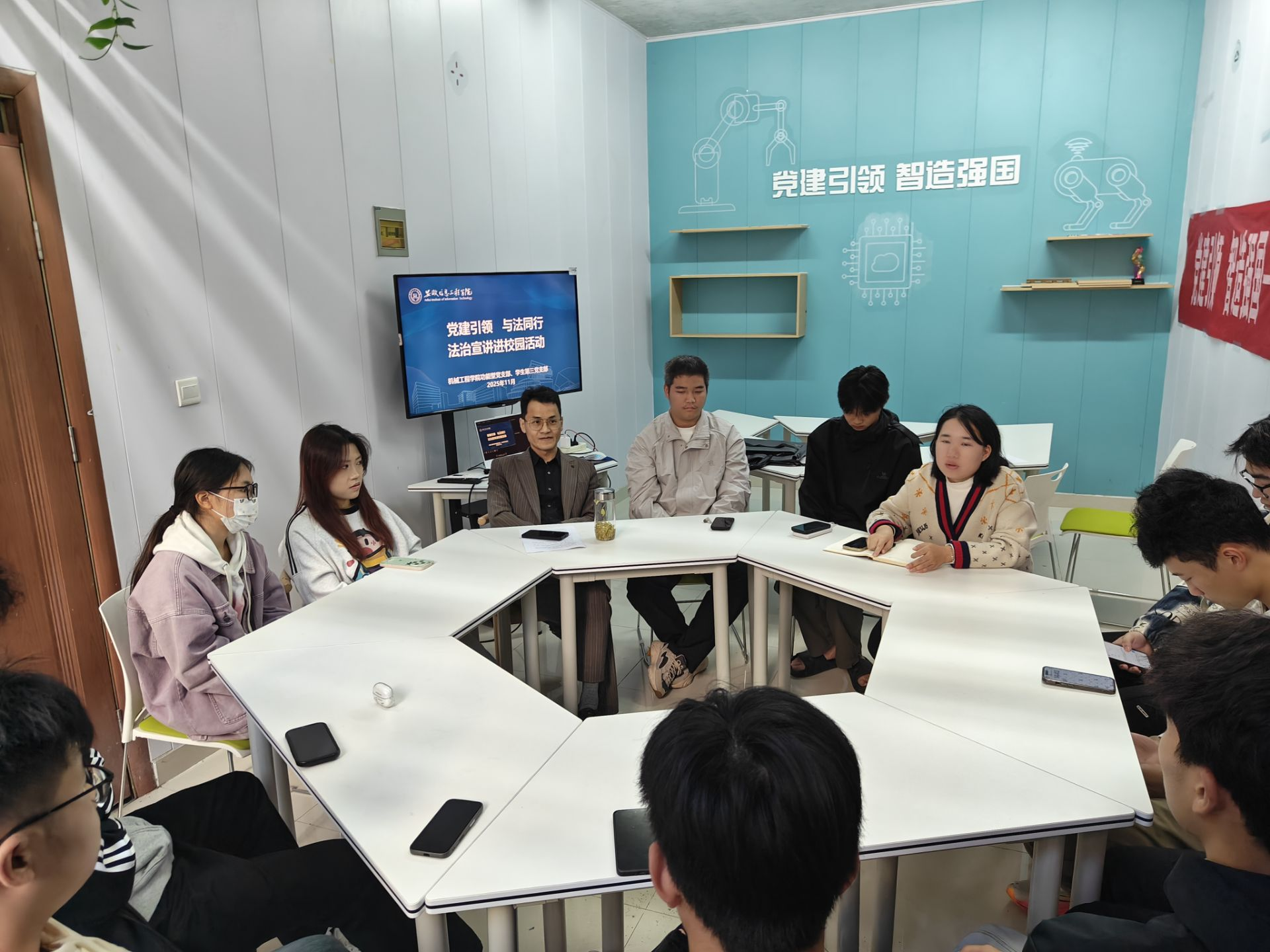 图片2.png 图片2.png